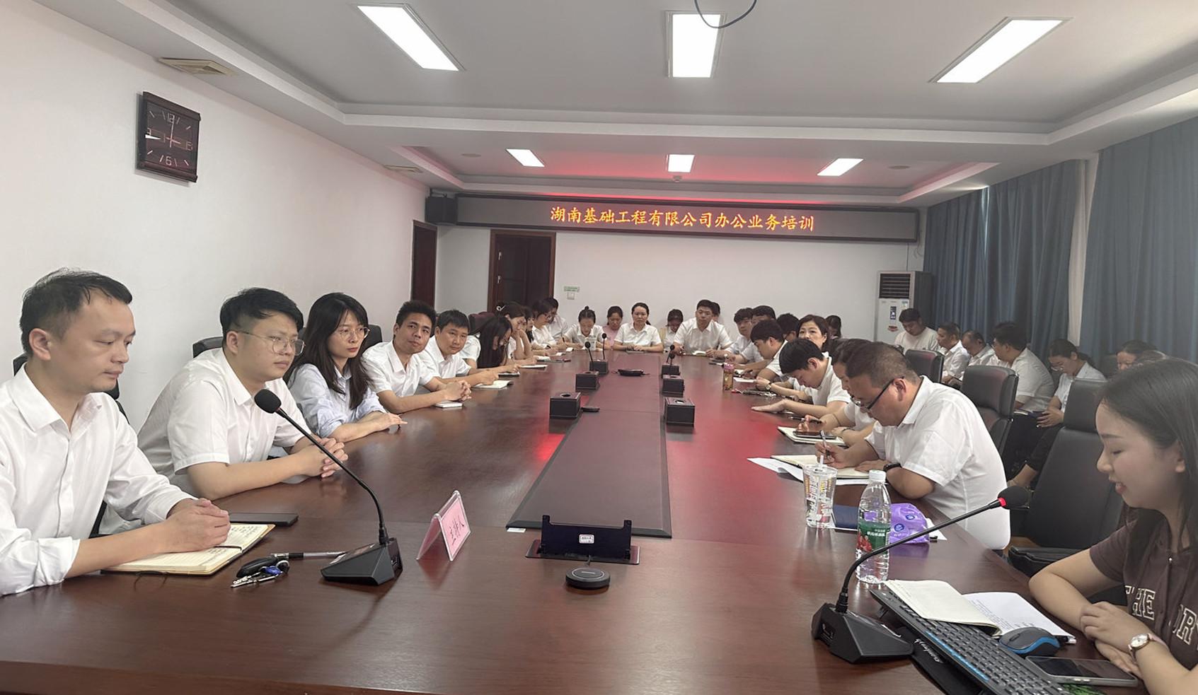 全景.jpg 全景.jpg